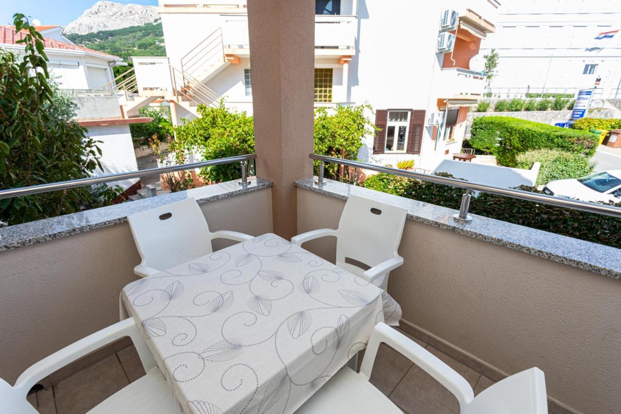 Apartments Crnekovic V Baška Extérieur photo