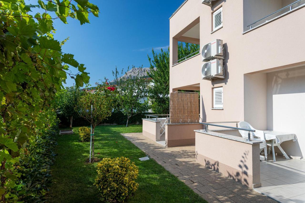 Apartments Crnekovic V Baška Extérieur photo
