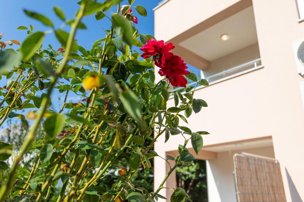 Apartments Crnekovic V Baška Extérieur photo